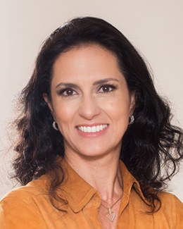 Professora Dra. Silvia Augusta Braga Reis